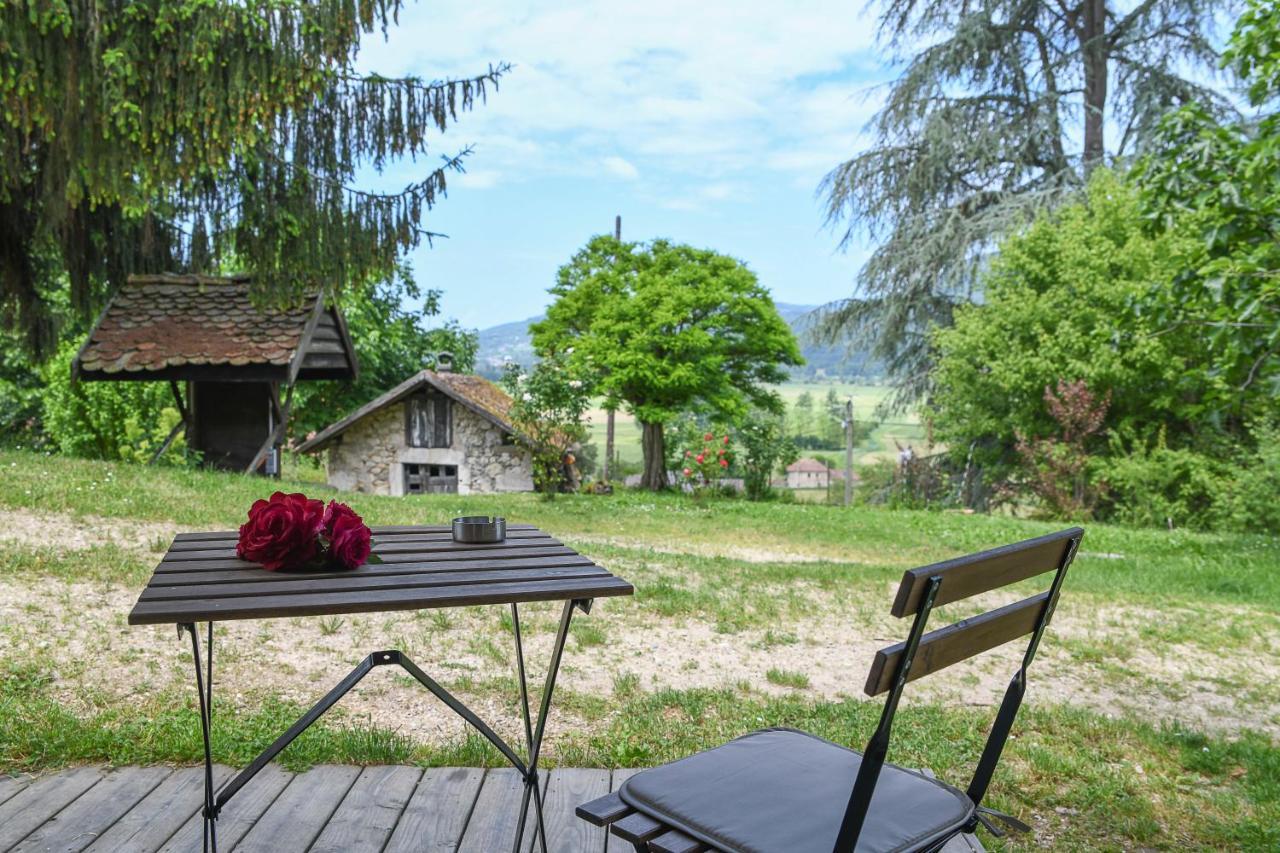 Vila Le Gite De La Cascade Champagneux Exteriér fotografie